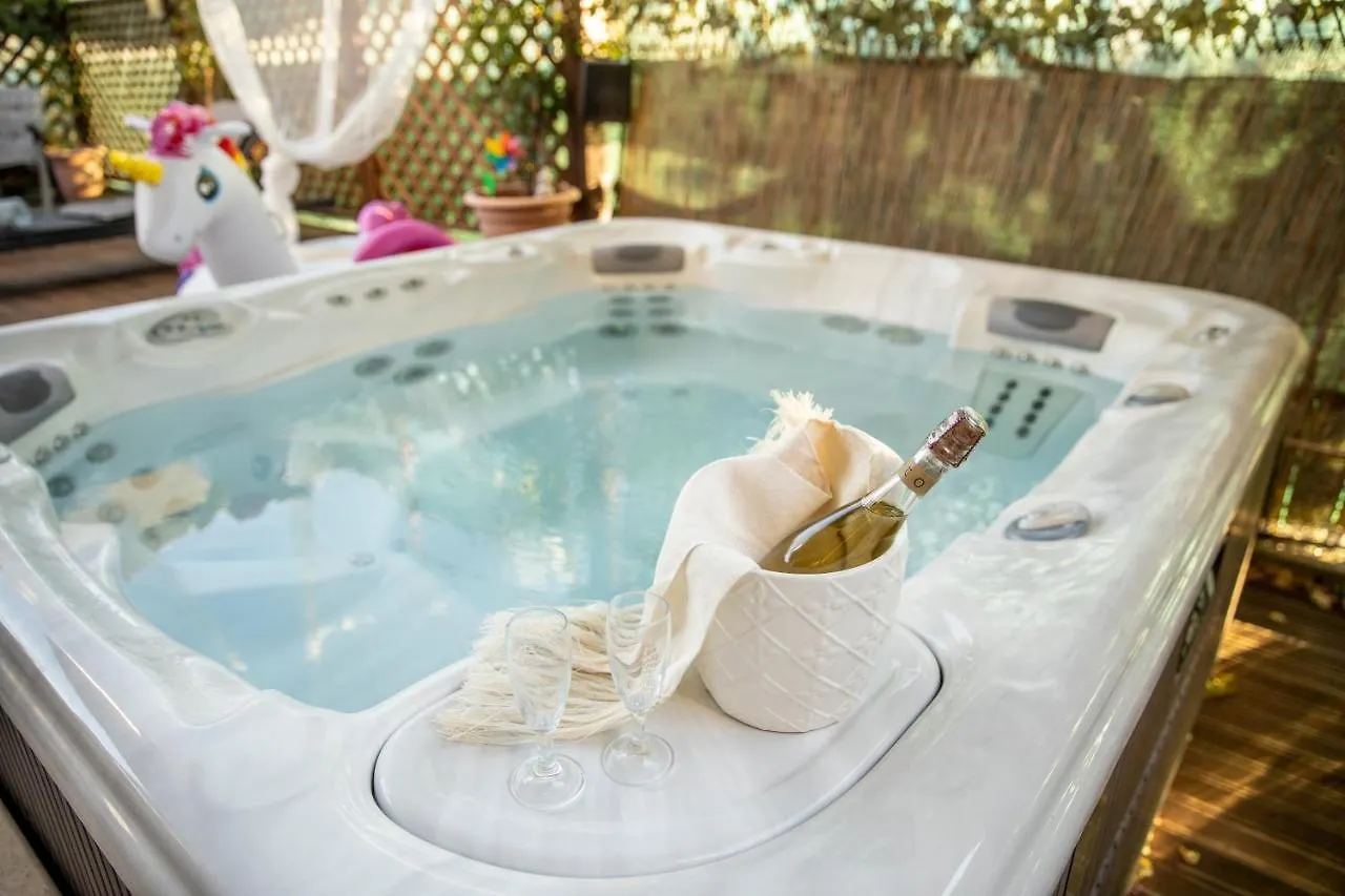 La Stagione Dell'Arte B&B Stiava Bed & Breakfast