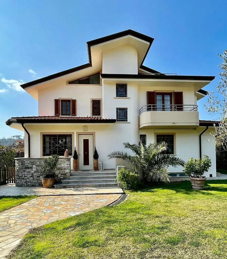 La Stagione Dell'Arte B&B Stiava 0*,  Italy